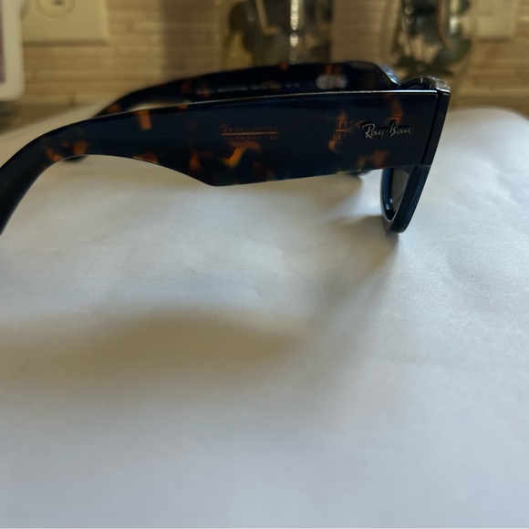 MICHAEL Michael Kors Brown Gradient Sunglasses - Picture 2 of 4